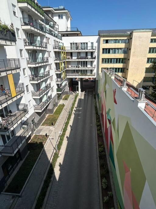 Modern With Garage Apartamento *